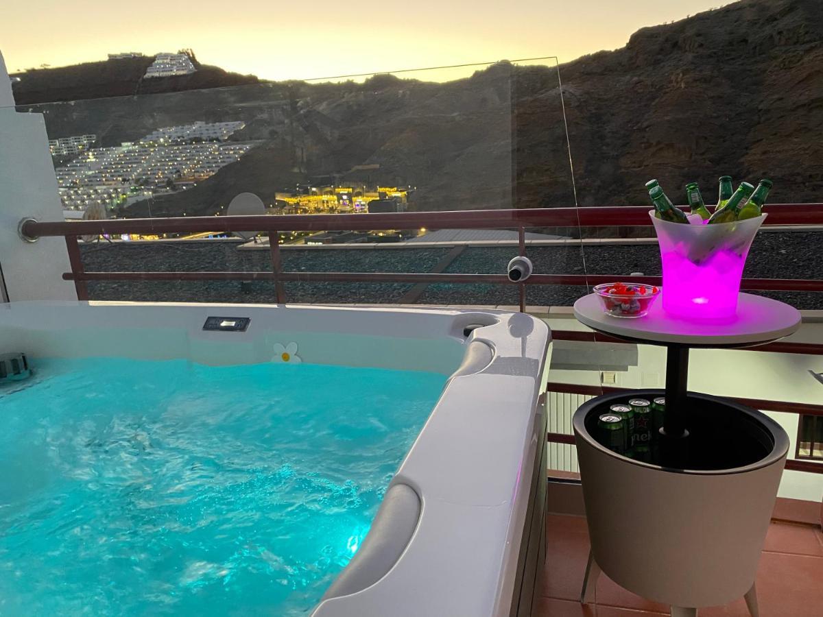 Villa Mogan Mall, Con Jacuzzi Y Playstation 5 Puerto Rico  Zewnętrze zdjęcie